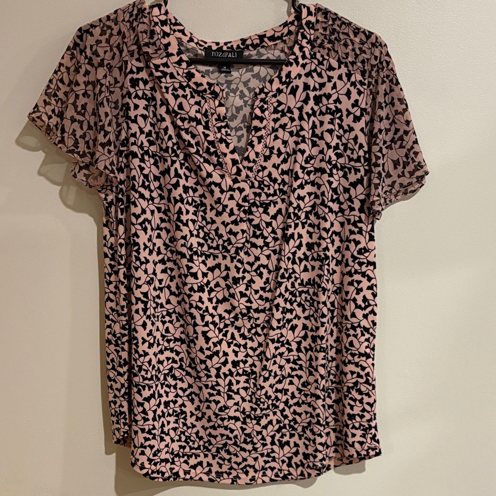 Roz & Ali Pink and Black Patterned Blouse